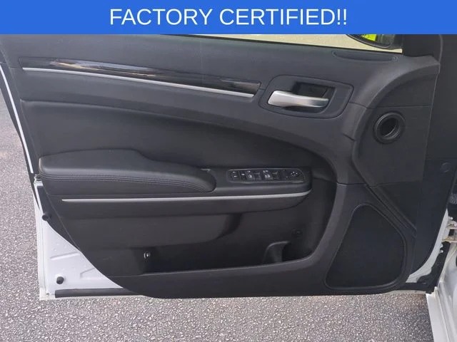 Used 2023 White Chrysler Touring image 12