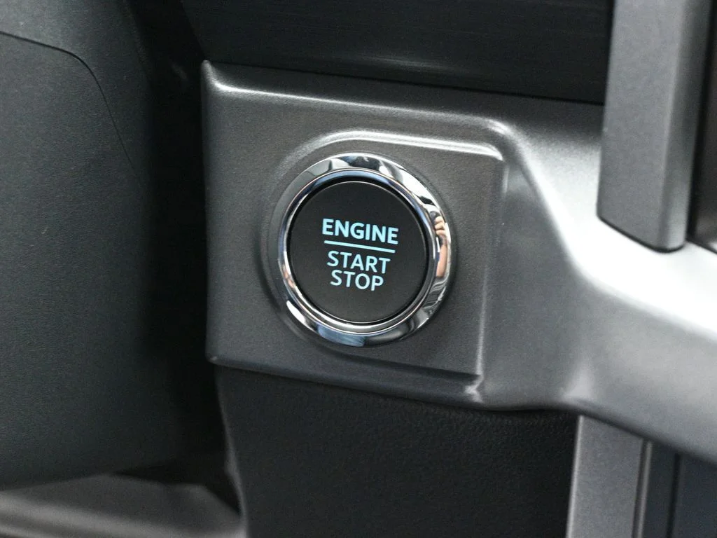 New 2025 Black Ford XLT image 13