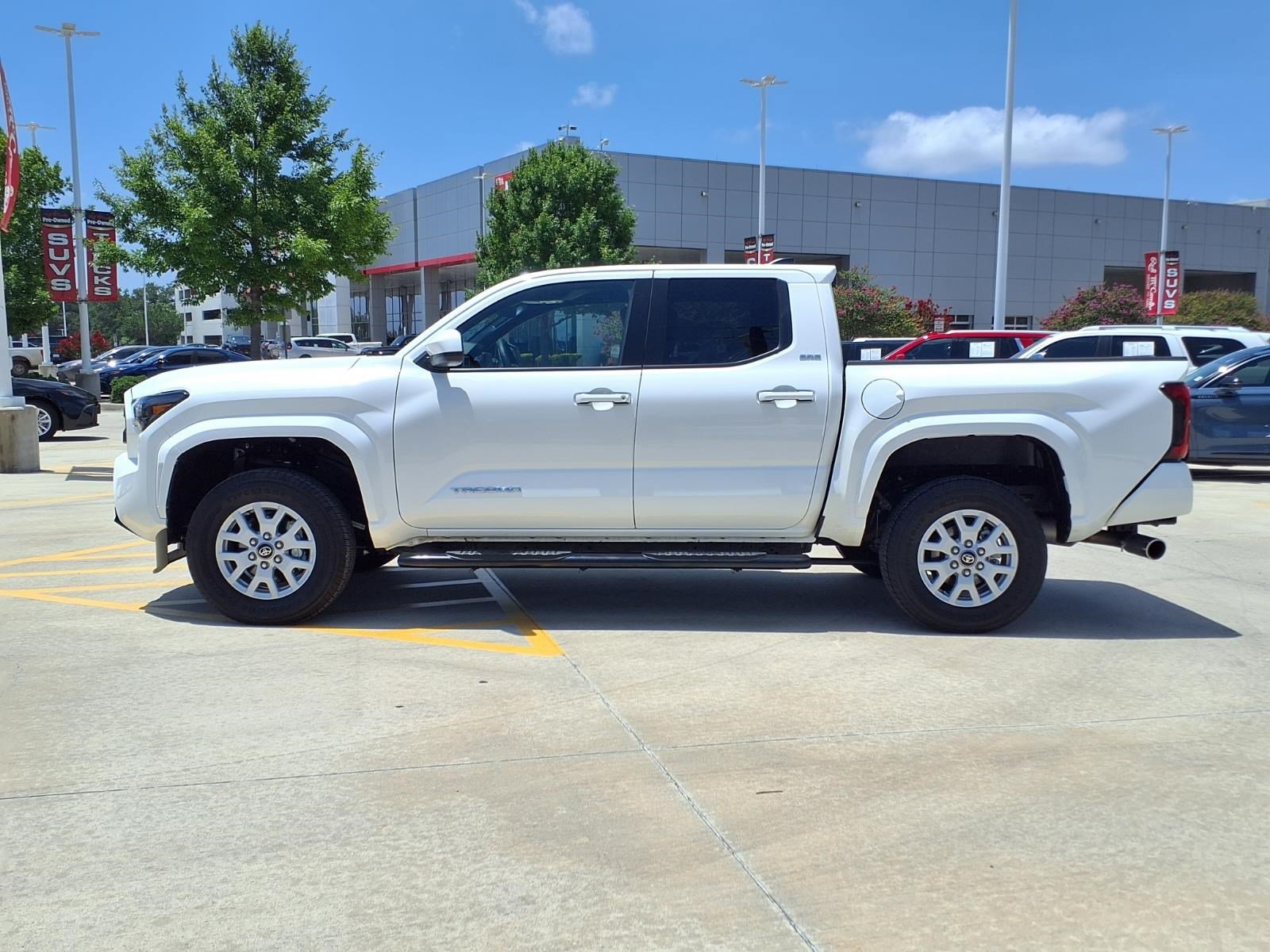 Certified Used 2025 ICE CAP Toyota SR5 image 8