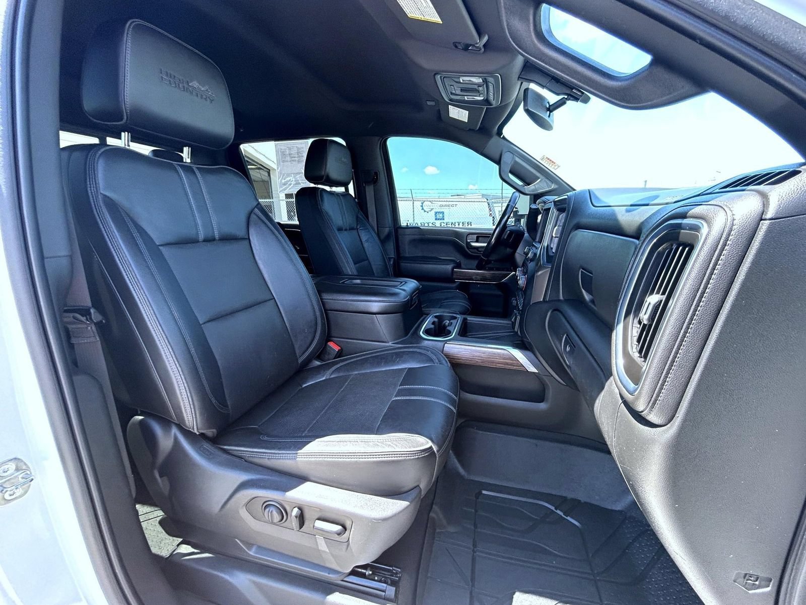 2021 Chevrolet Silverado 2500HD High Country - Photo 17