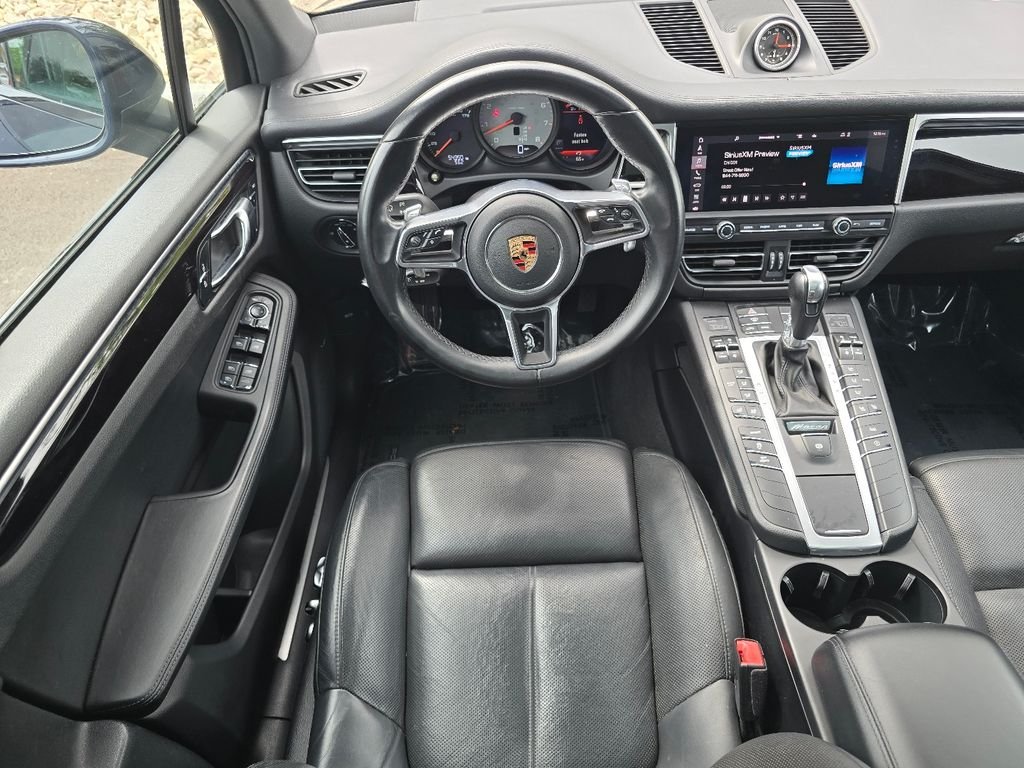 Used 2020  Porsche S image 41