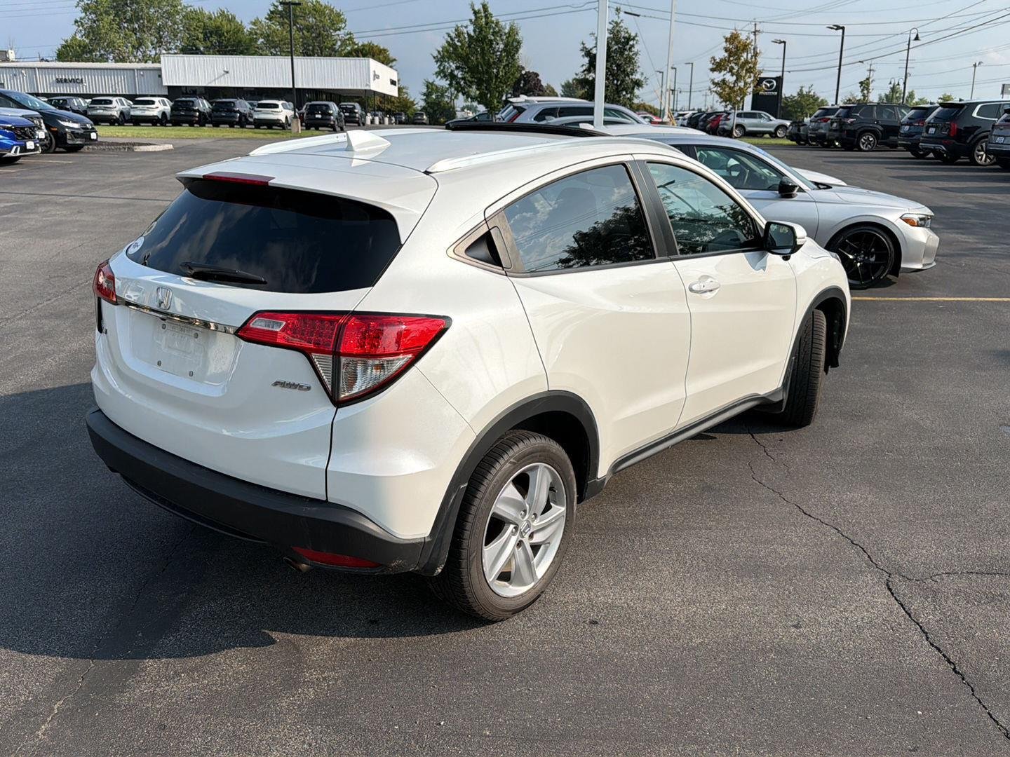 Used 2019 Platinum White Pearl Honda EX image 7