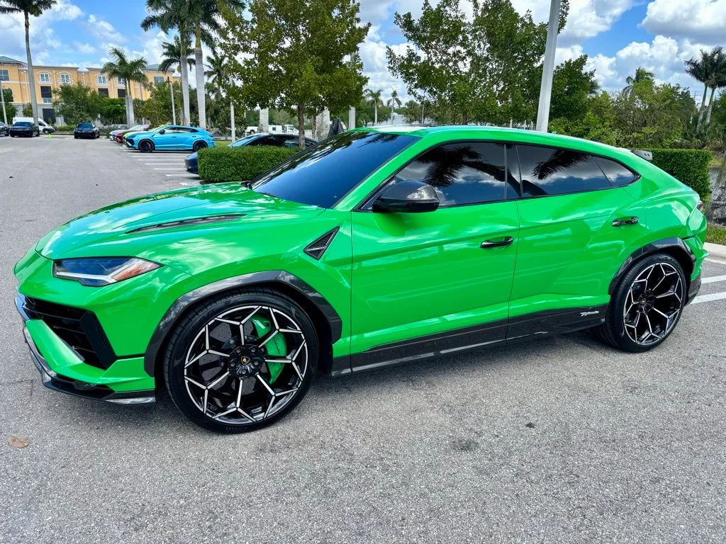 2024 Lamborghini Urus Performante - Photo 11