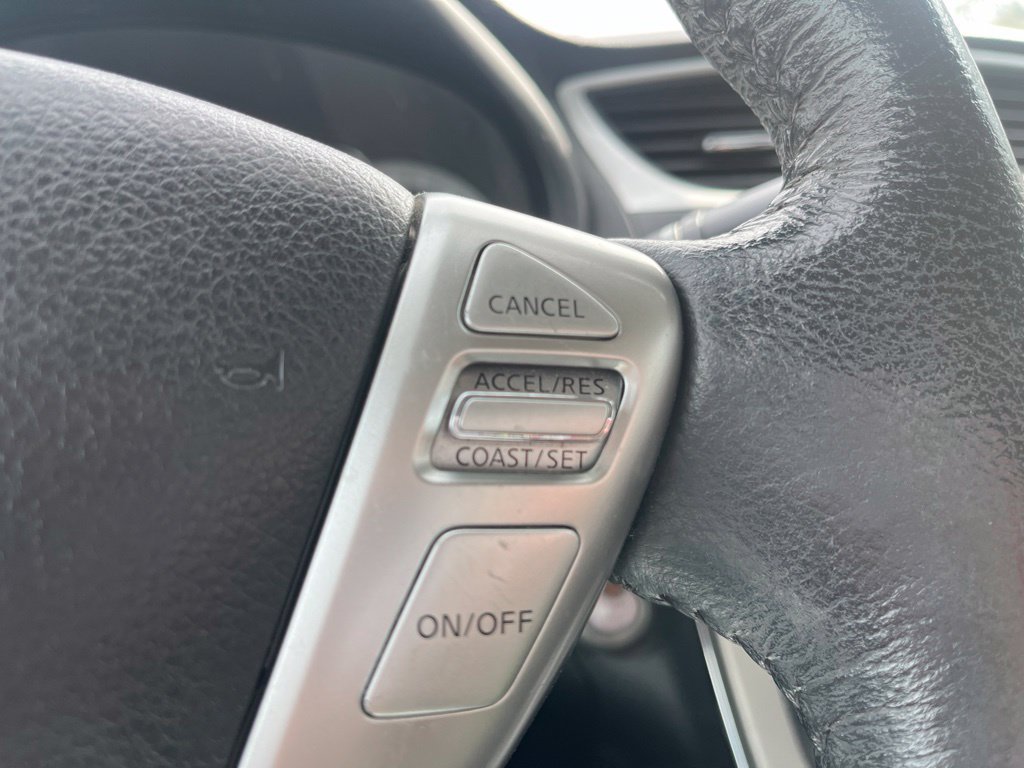 Used 2015 Silver Nissan SV image 15