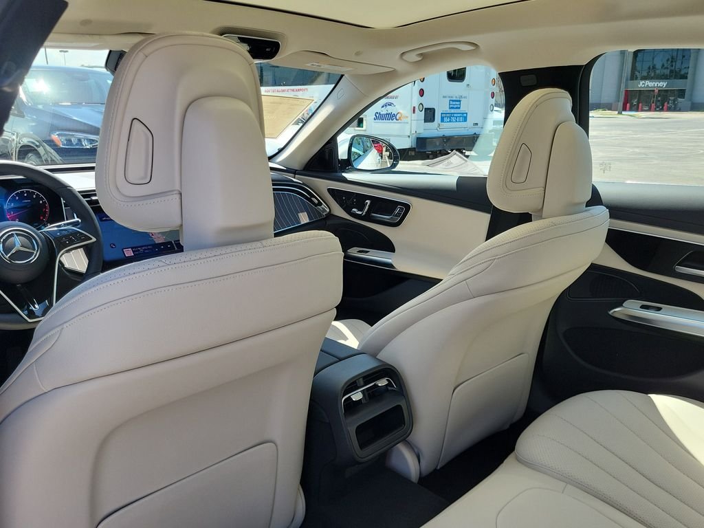 New 2026 Polar White Mercedes-Benz E 350 image 12