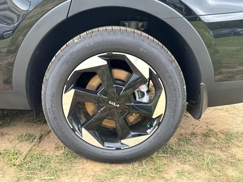 2025 Kia Sorento EX Hybrid - Photo 20