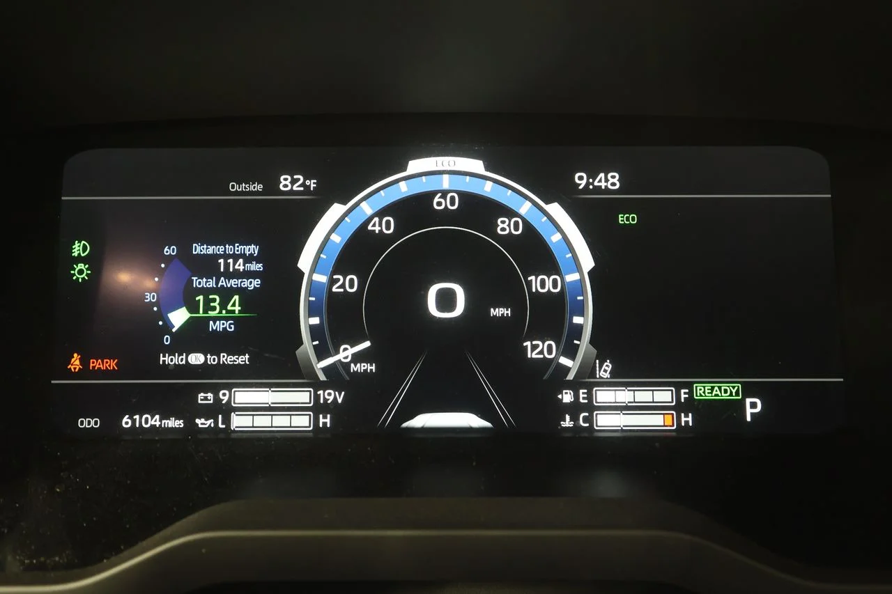 2026 Toyota Sequoia Platinum - Photo 12