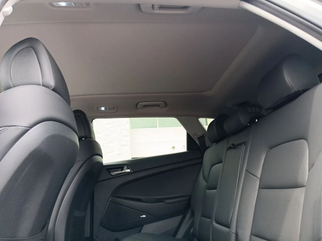 Used 2018 Molten Silver Hyundai Limited image 35