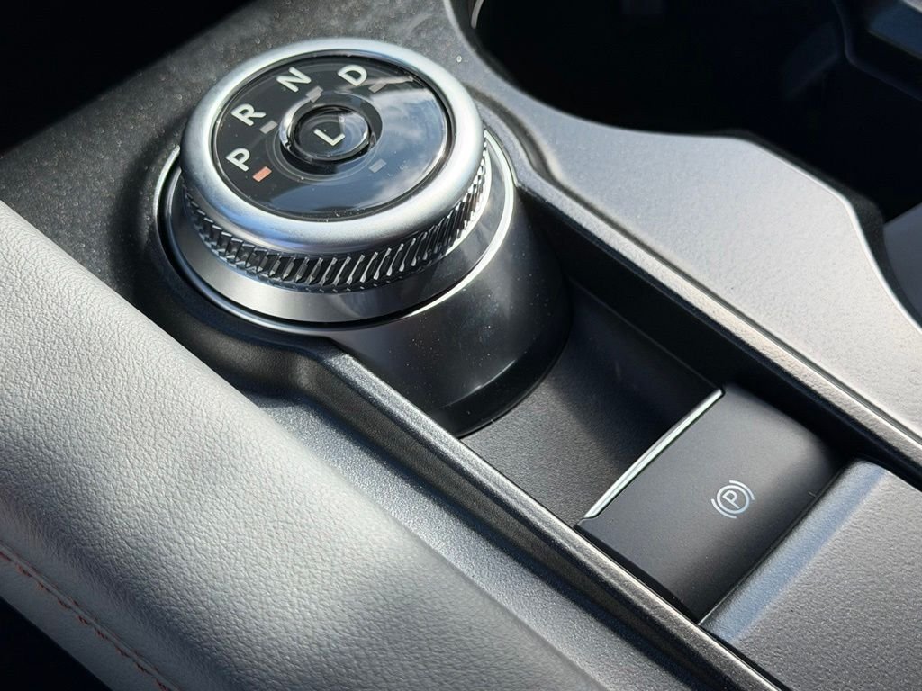 New 2027 Carbonized Gray Metallic Ford Active image 15