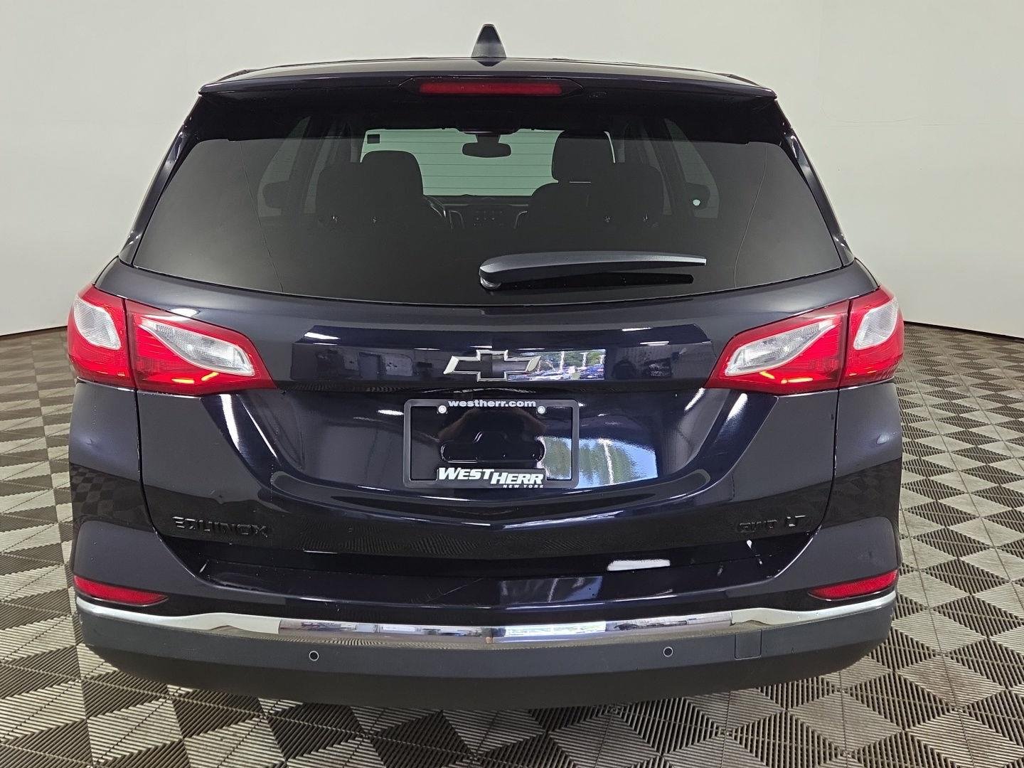 Used 2020 Midnight Blue Metallic Chevrolet LT image 5
