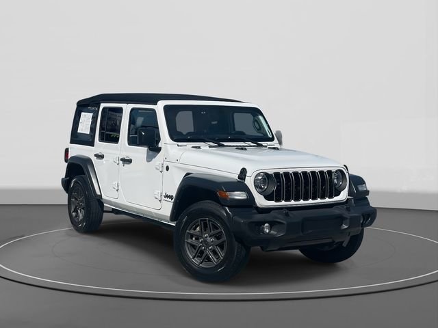 Used 2024 White Jeep Sport S image 1