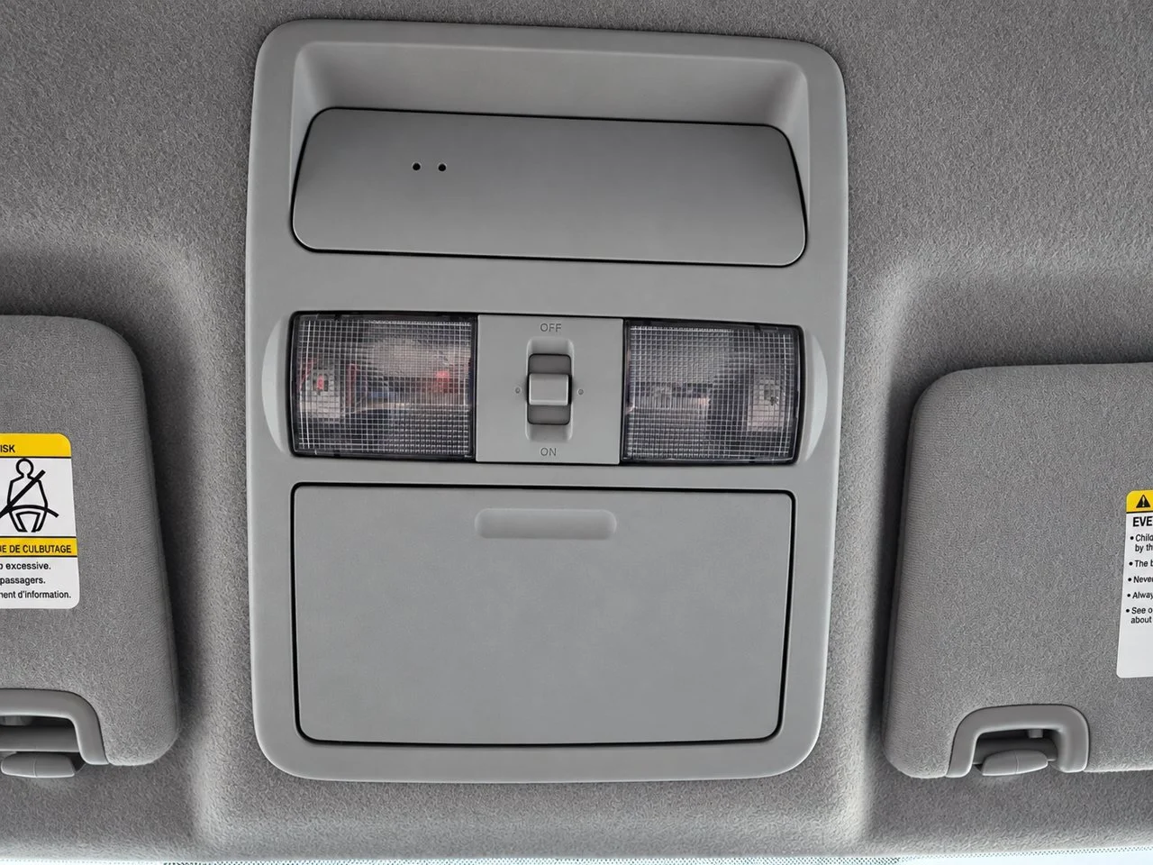 Used 2015 Metallic Blue Nissan S image 20