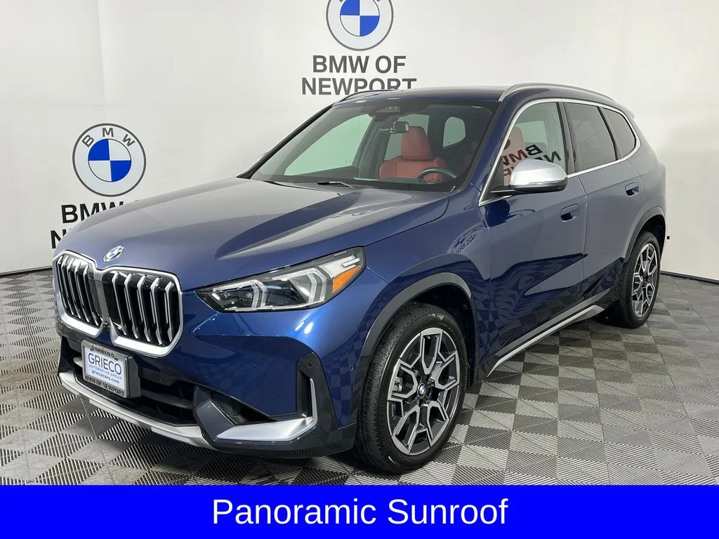 Used 2024 Phytonic Blue Metallic BMW xDrive28i image 3
