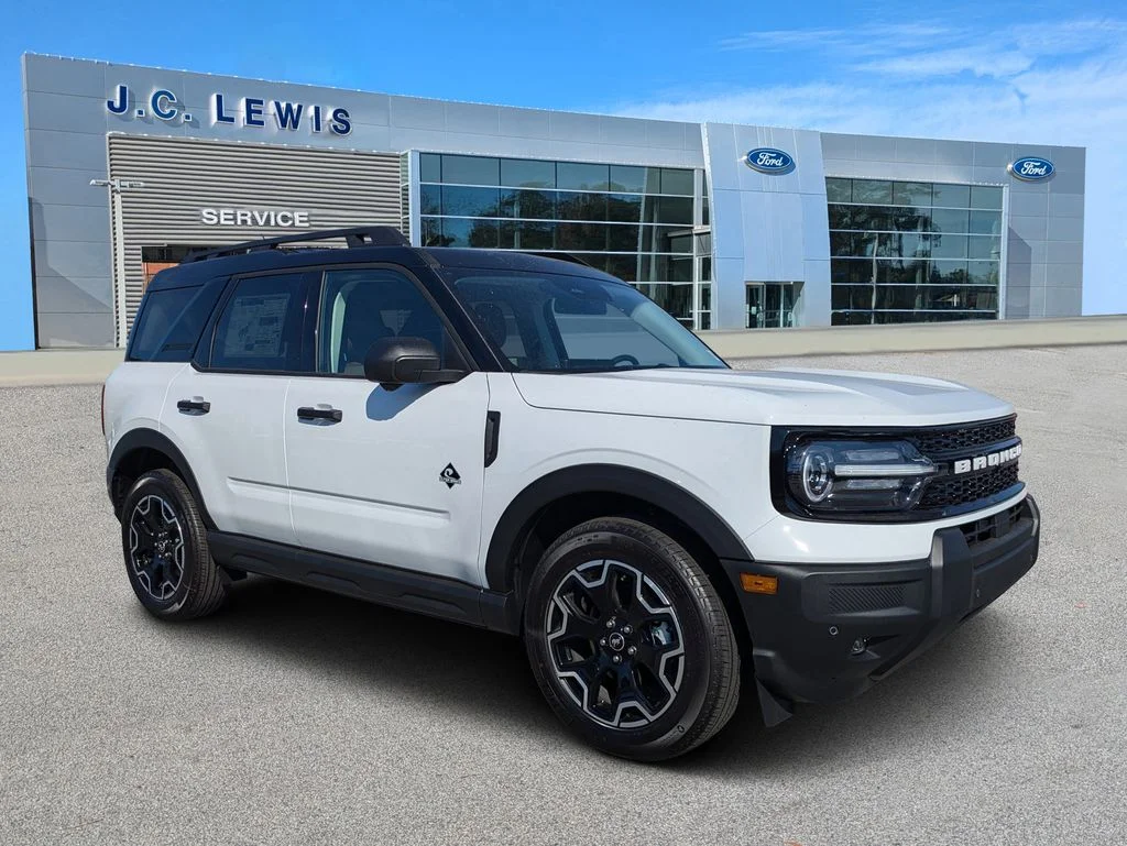 New 2026 Space White Metallic Ford Big Bend image 1