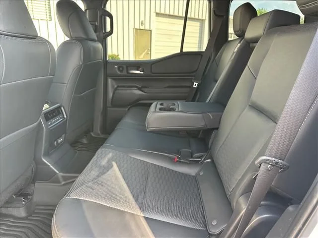 Used 2025 White Toyota Base image 19