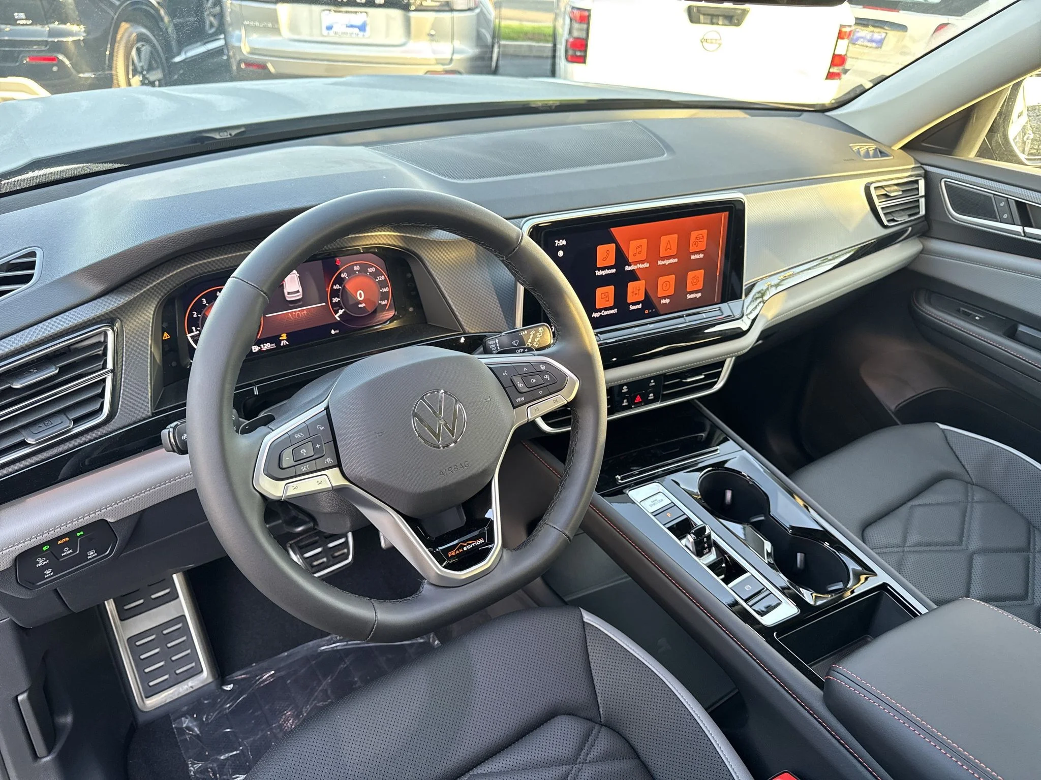 New 2026 Pure Gray Volkswagen 2.0T Peak Edition image 11