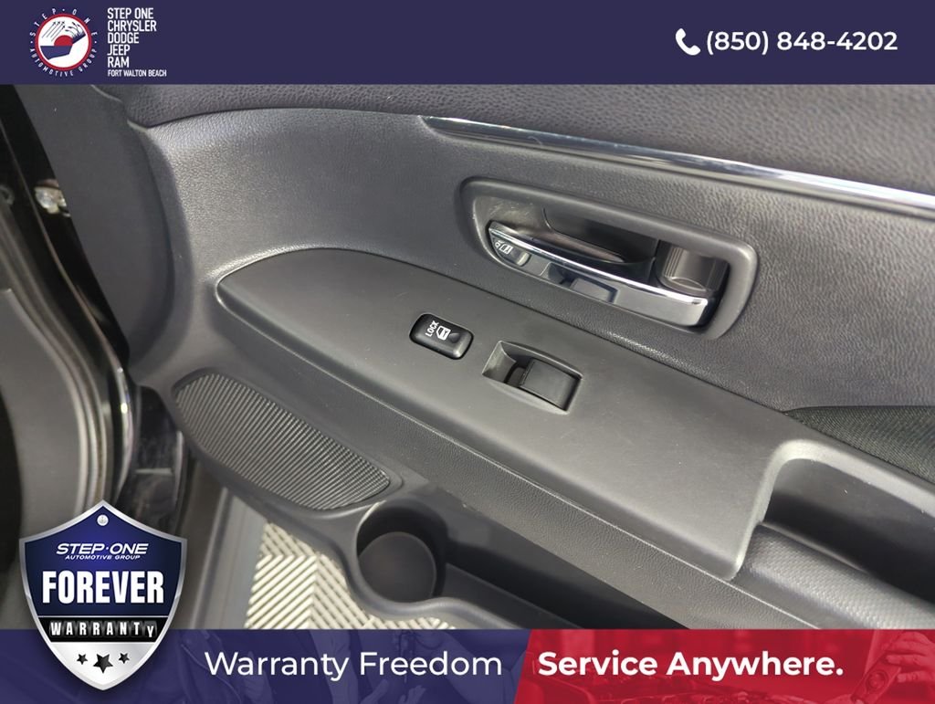 Used 2023 Black Mitsubishi 2.0 LE image 32