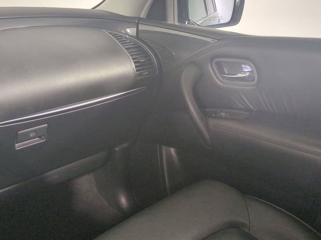 2021 Nissan Armada SV - Photo 21