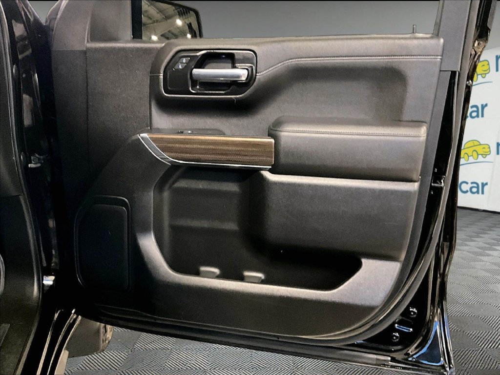 Used 2022 Black Chevrolet LT Trail Boss image 12