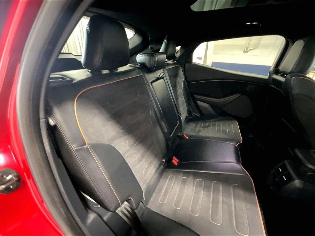 Used 2022 Red Ford GT image 16