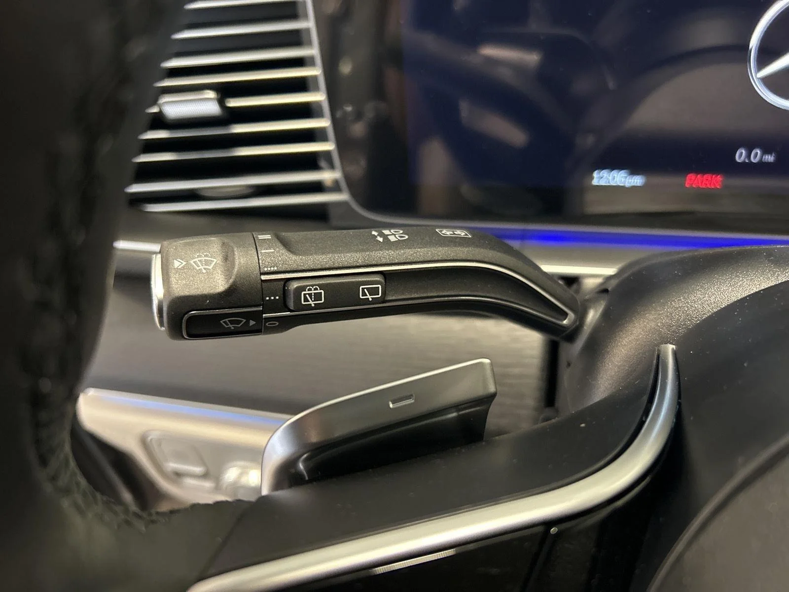 New 2026 Selenite Grey Metallic Mercedes-Benz GLE 350 image 18