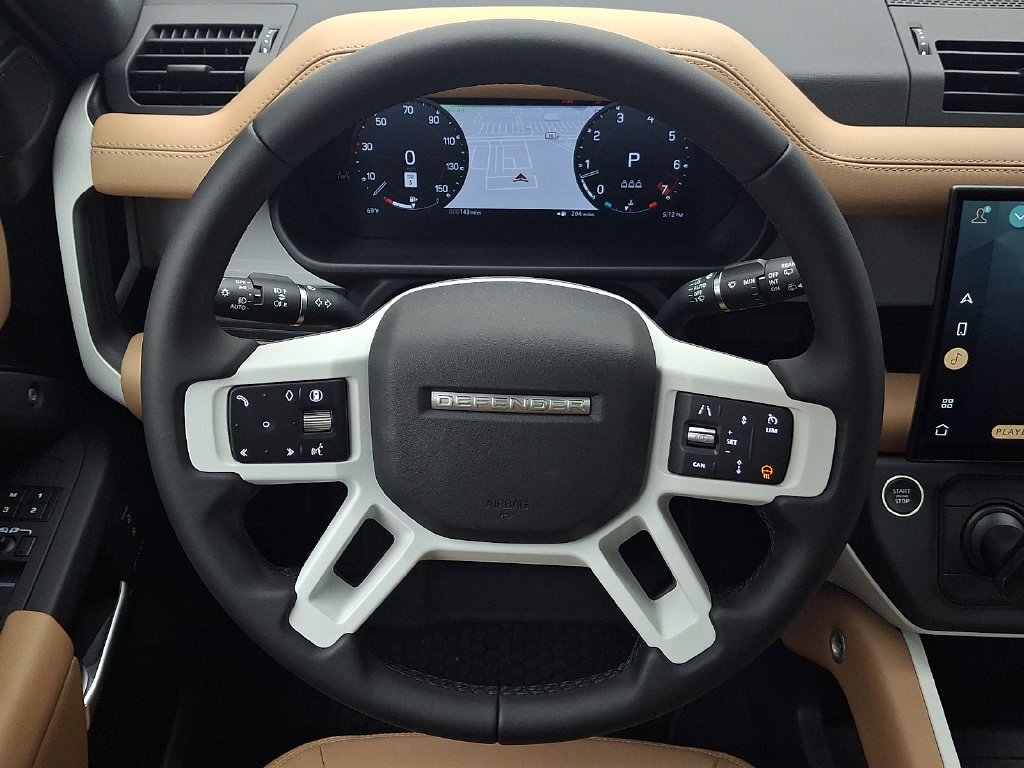 New 2026 Santorini Black Land Rover S image 17