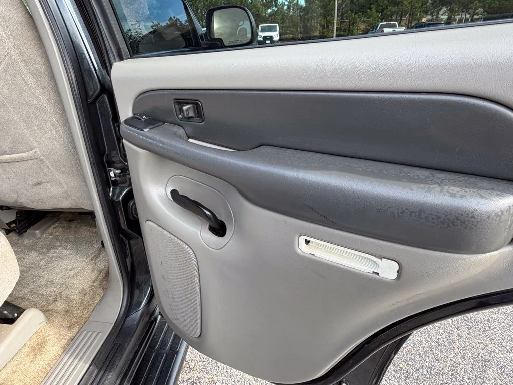 Used 2003 Dark Gray Metallic Chevrolet LS image 21