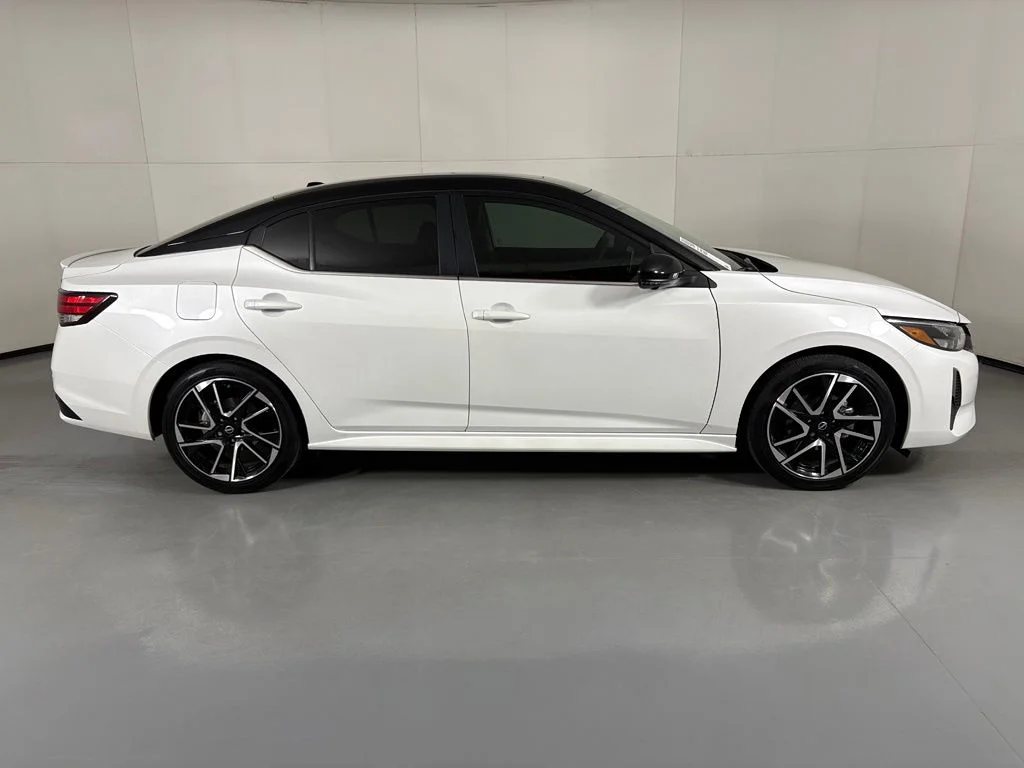 Certified Used 2025 White Nissan SR image 9