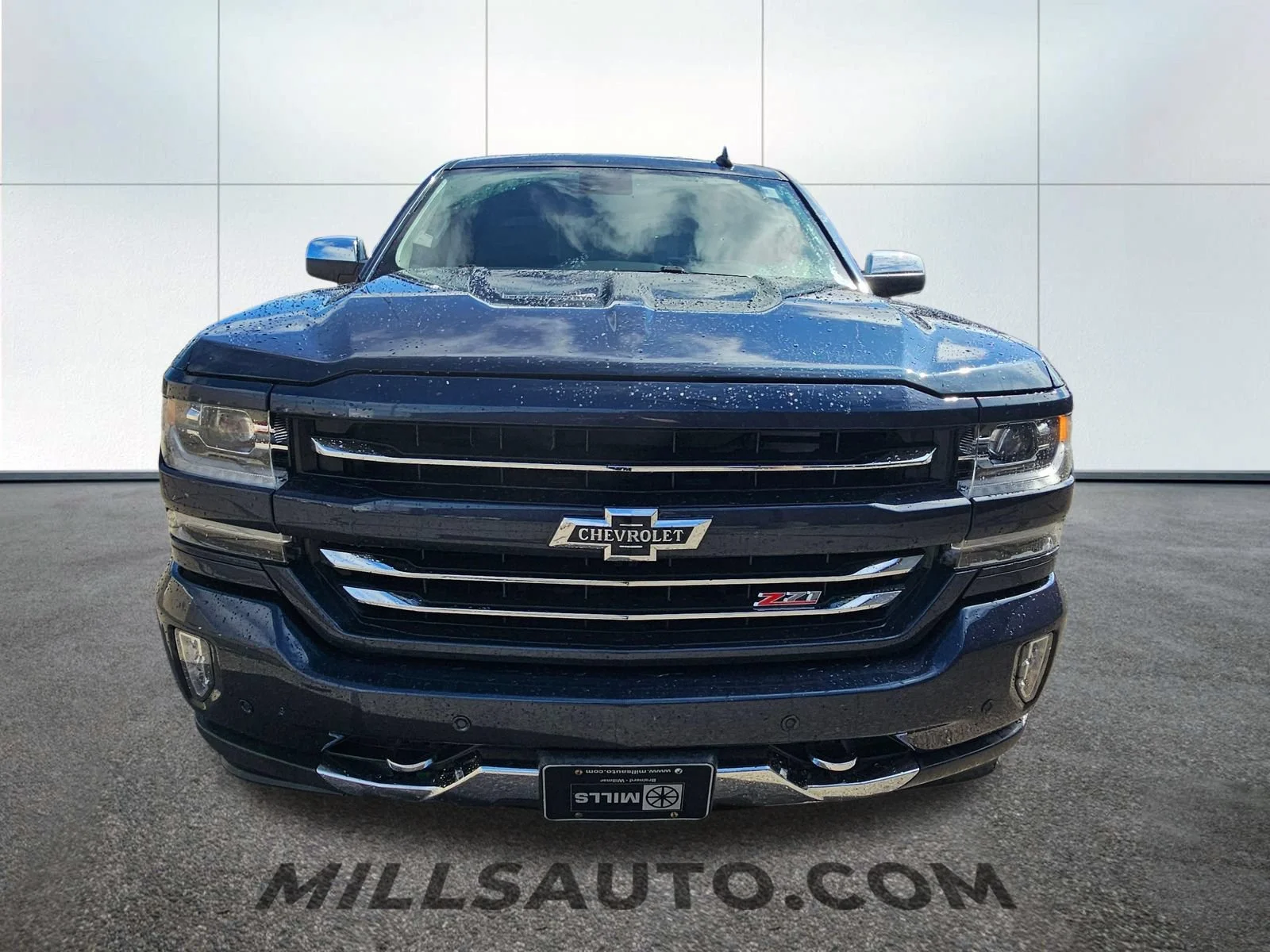 Used 2018 Chevrolet Silverado 1500 LTZ Z71 with VIN 3GCUKSEC4JG350562 for sale in Baxter, Minnesota