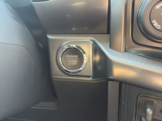 Used 2025 Blue Ford Lariat image 25