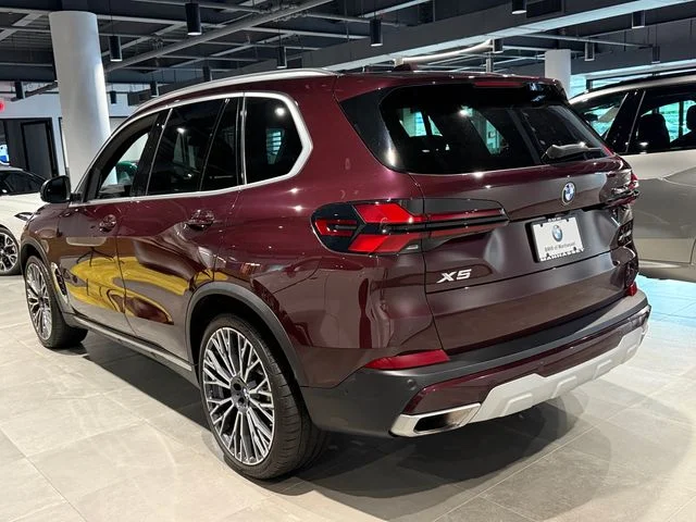 Certified Used 2024 Ametrin Metallic BMW xDrive40i image 6
