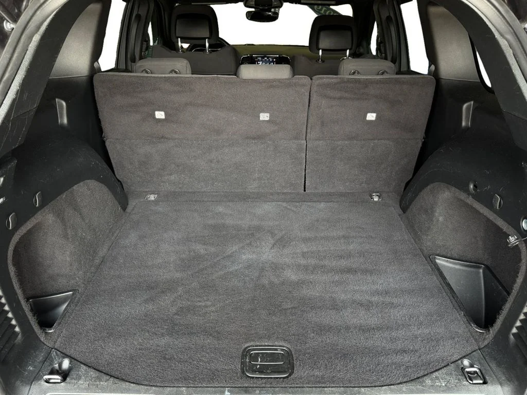 Used 2019 Gray Jeep Laredo E image 13