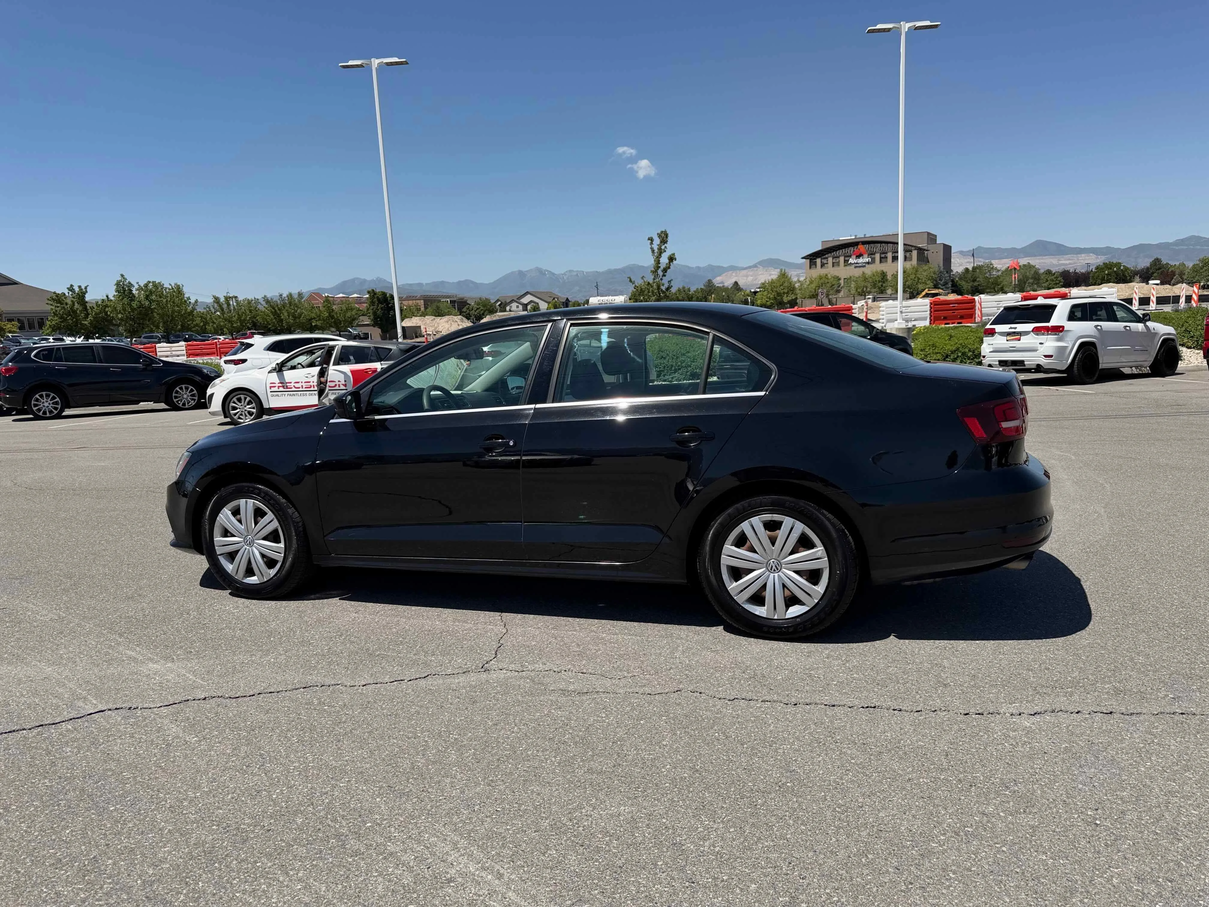 Used 2017 Black Volkswagen 1.4T S image 2