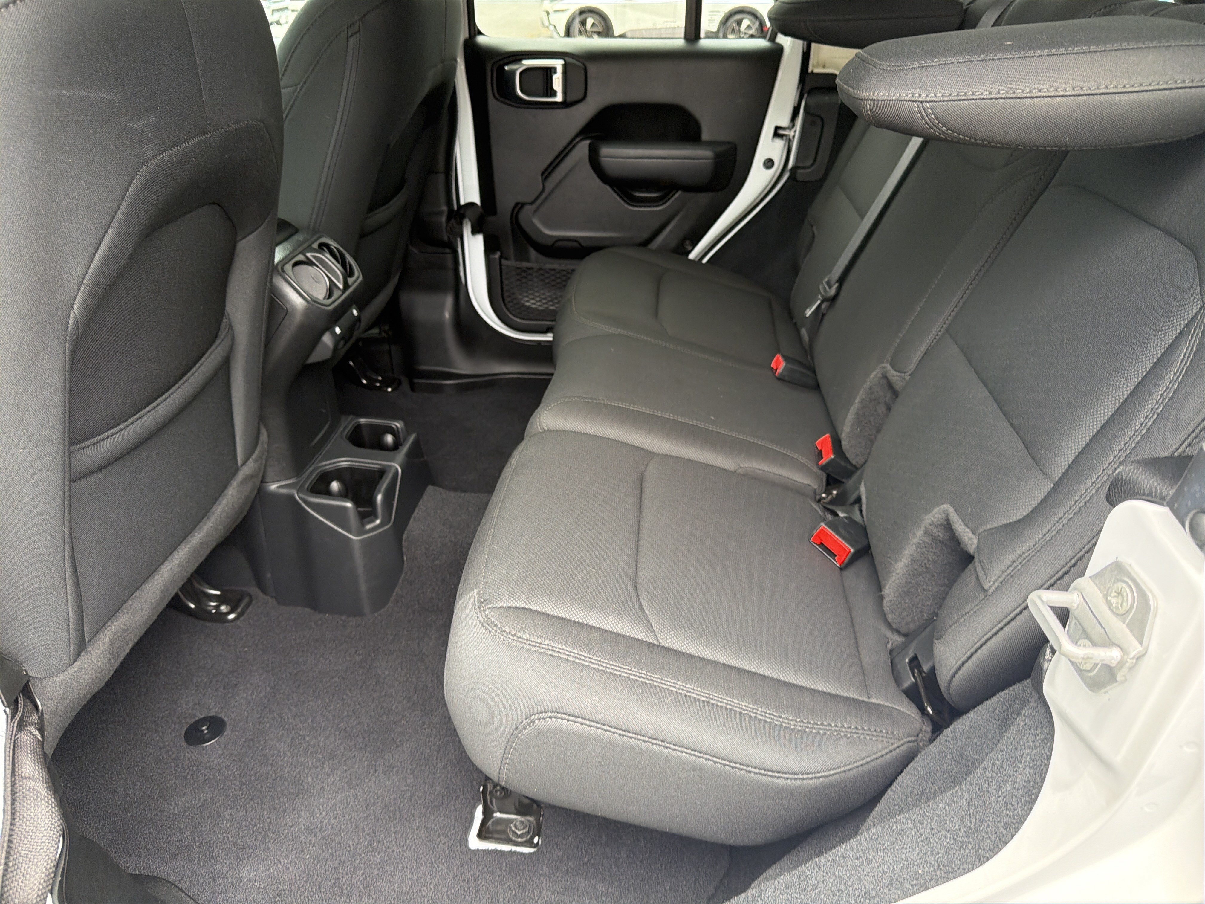 Used 2022 Bright White Clearcoat Jeep Unlimited Sport S image 24