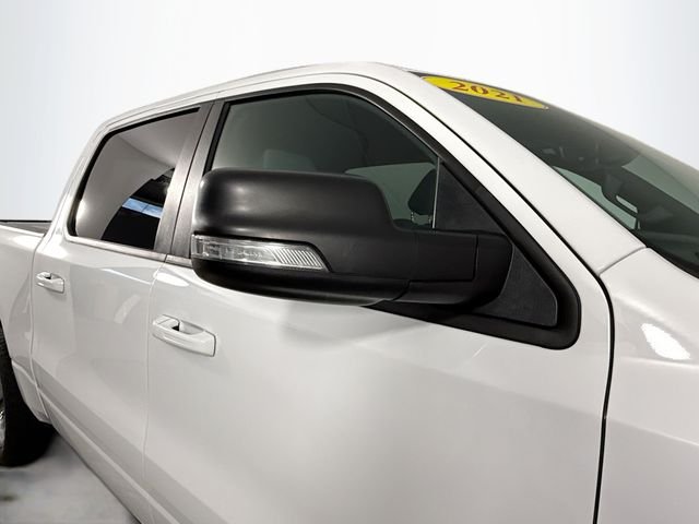 Used 2021 White Ram Big Horn/Lone Star image 37