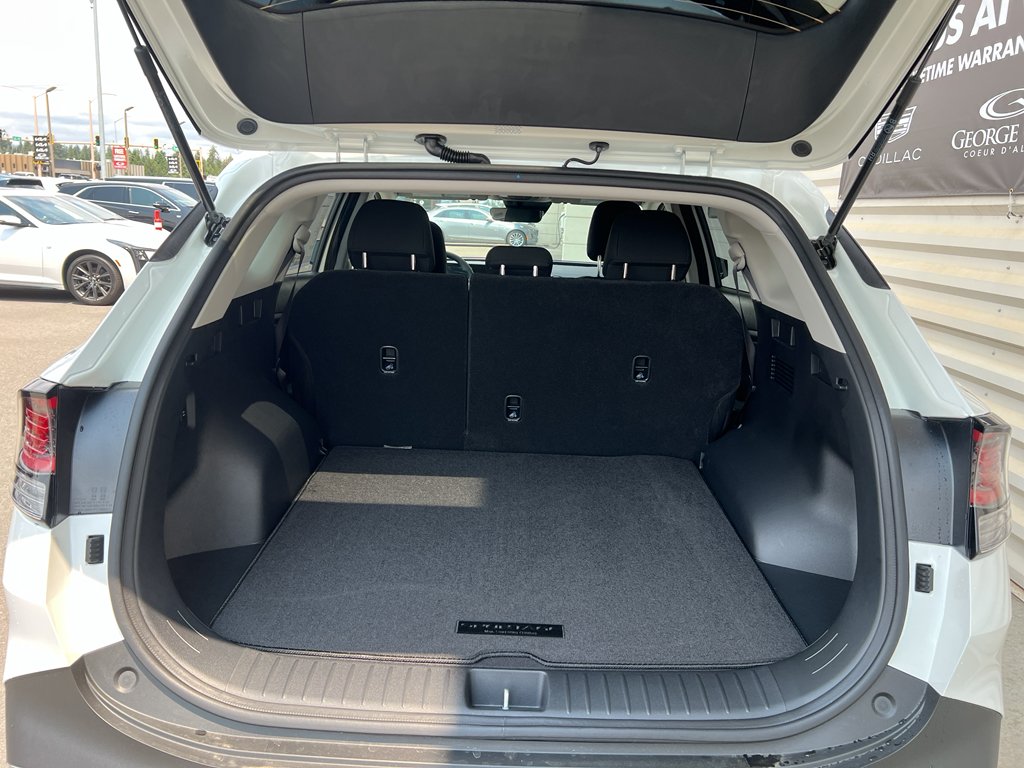 2025 Kia Sportage LX Hybrid - Photo 13