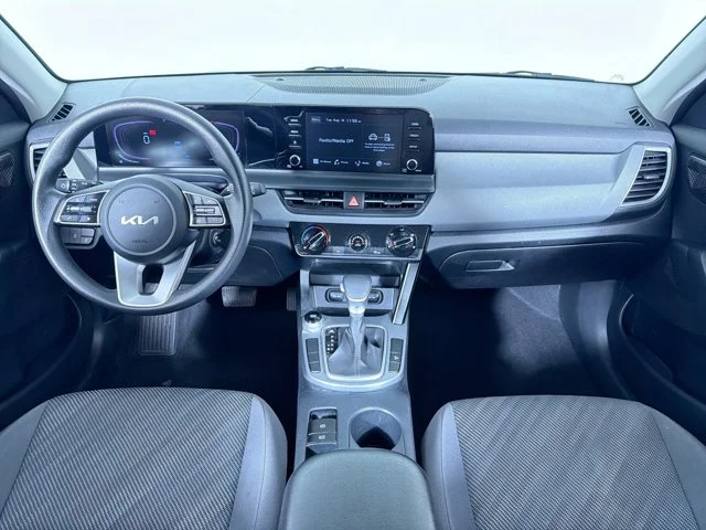 Used 2024 NEPTUNE_BLUE Kia LX image 19