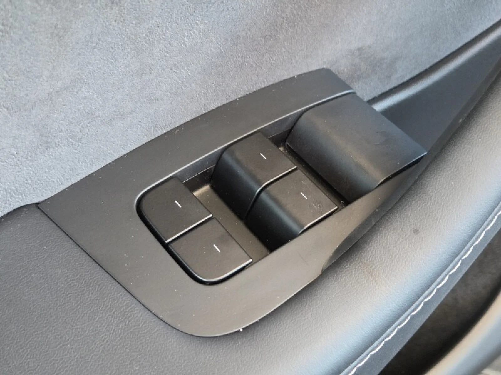 Used 2025 GRANITE GREY Tesla Performance AWD *Ltd Avail* image 24