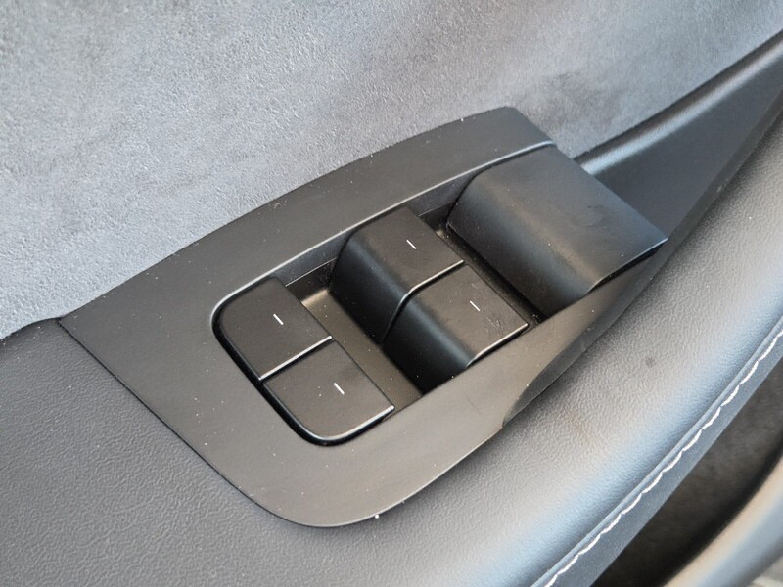 Used 2025 GRANITE GREY Tesla Performance AWD *Ltd Avail* image 24