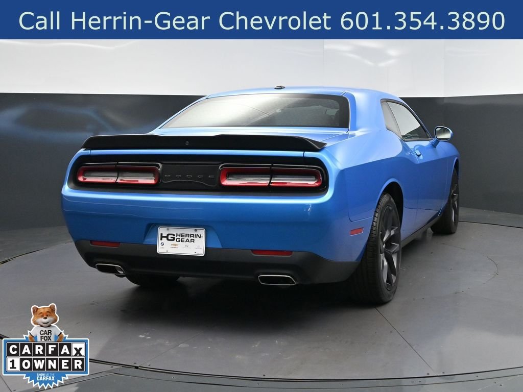 2023 Dodge Challenger SXT - Photo 7