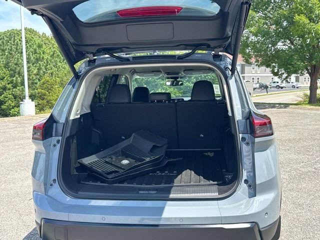 New 2026 Boulder Gray Pearl Nissan Rock Creek® image 13