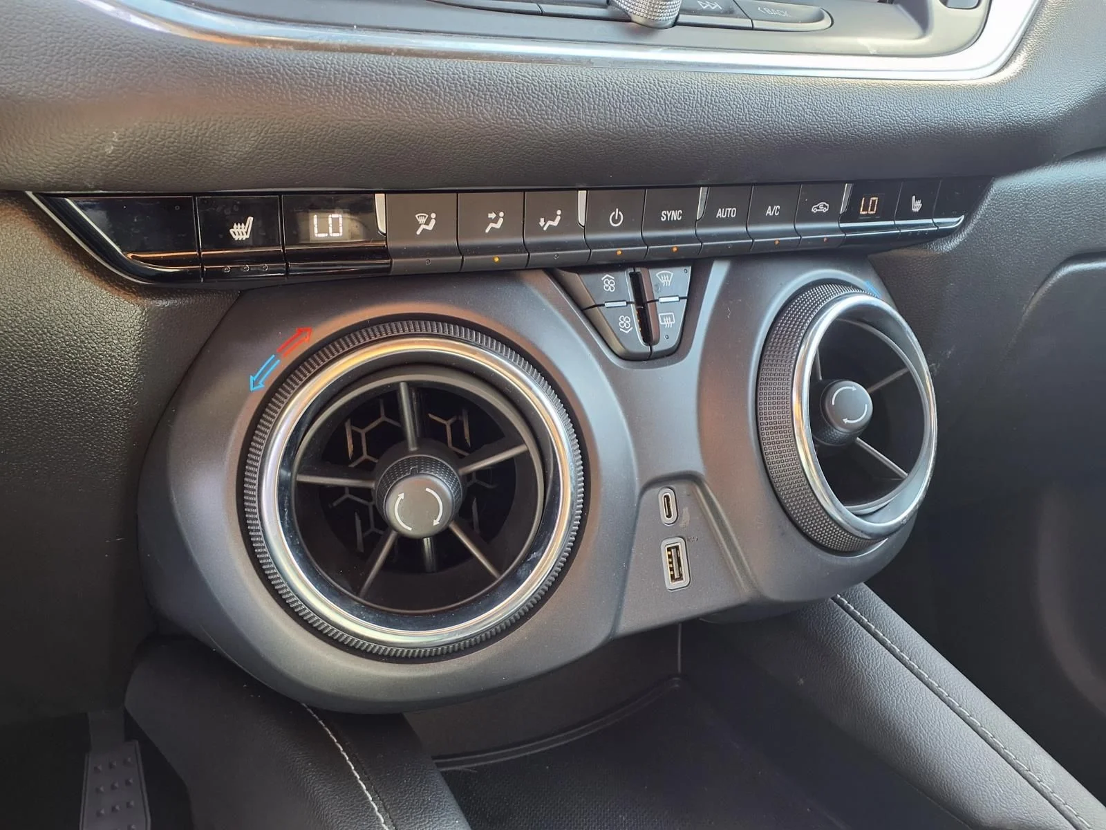 Used 2025 Gray Chevrolet LT image 16