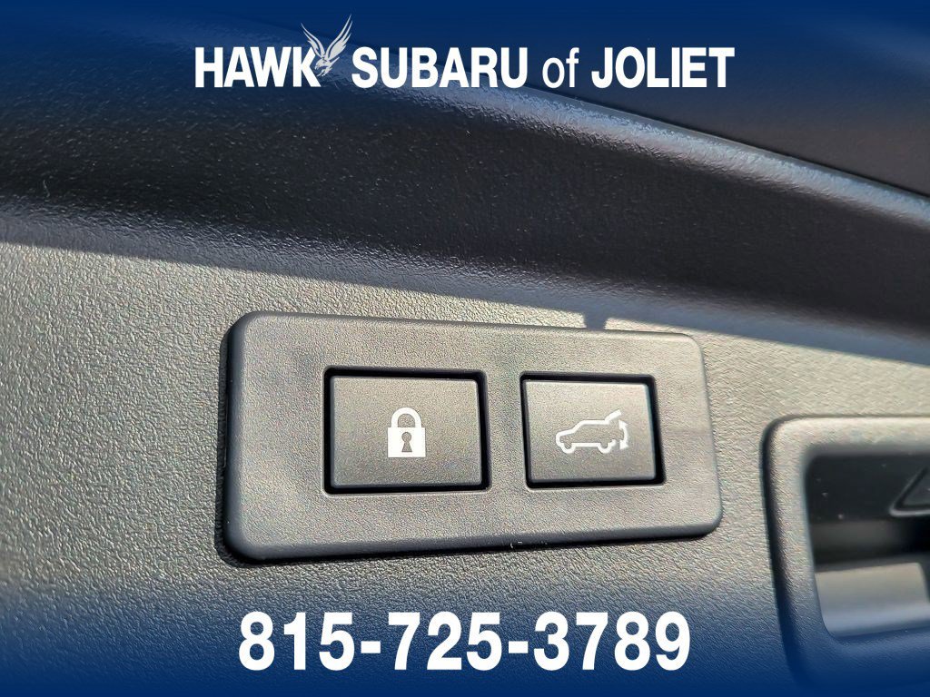 Used 2026 Sapphire Blue Pearl Subaru Limited image 19