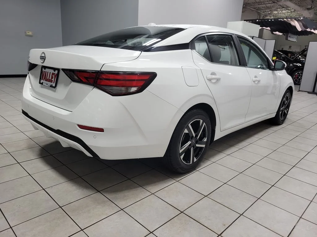 Used 2025 White Nissan SV image 12