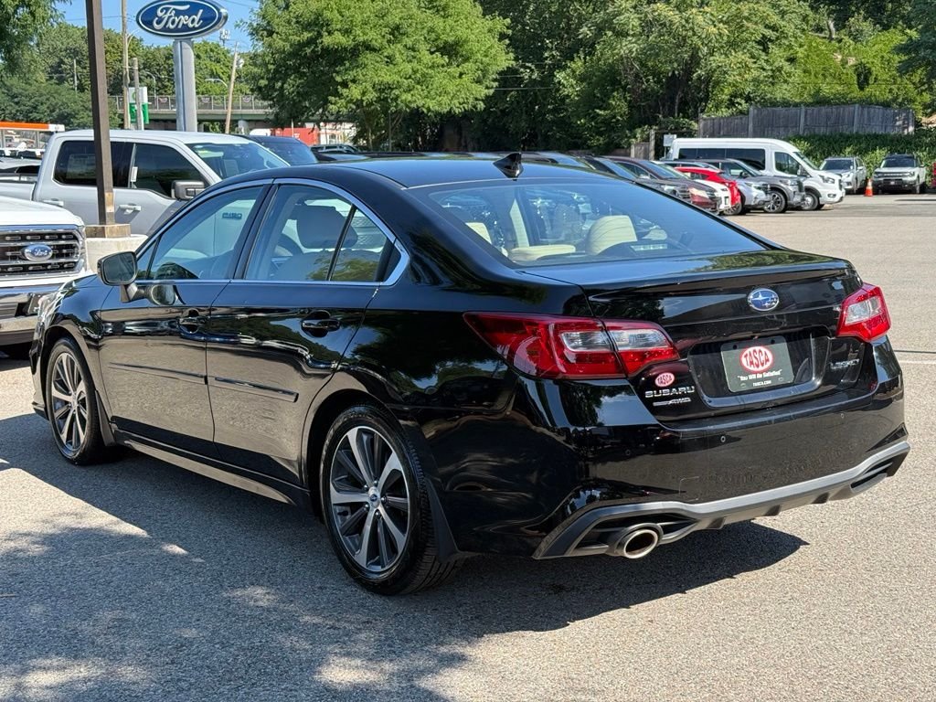 Used 2019 Black Subaru 2.5i image 7