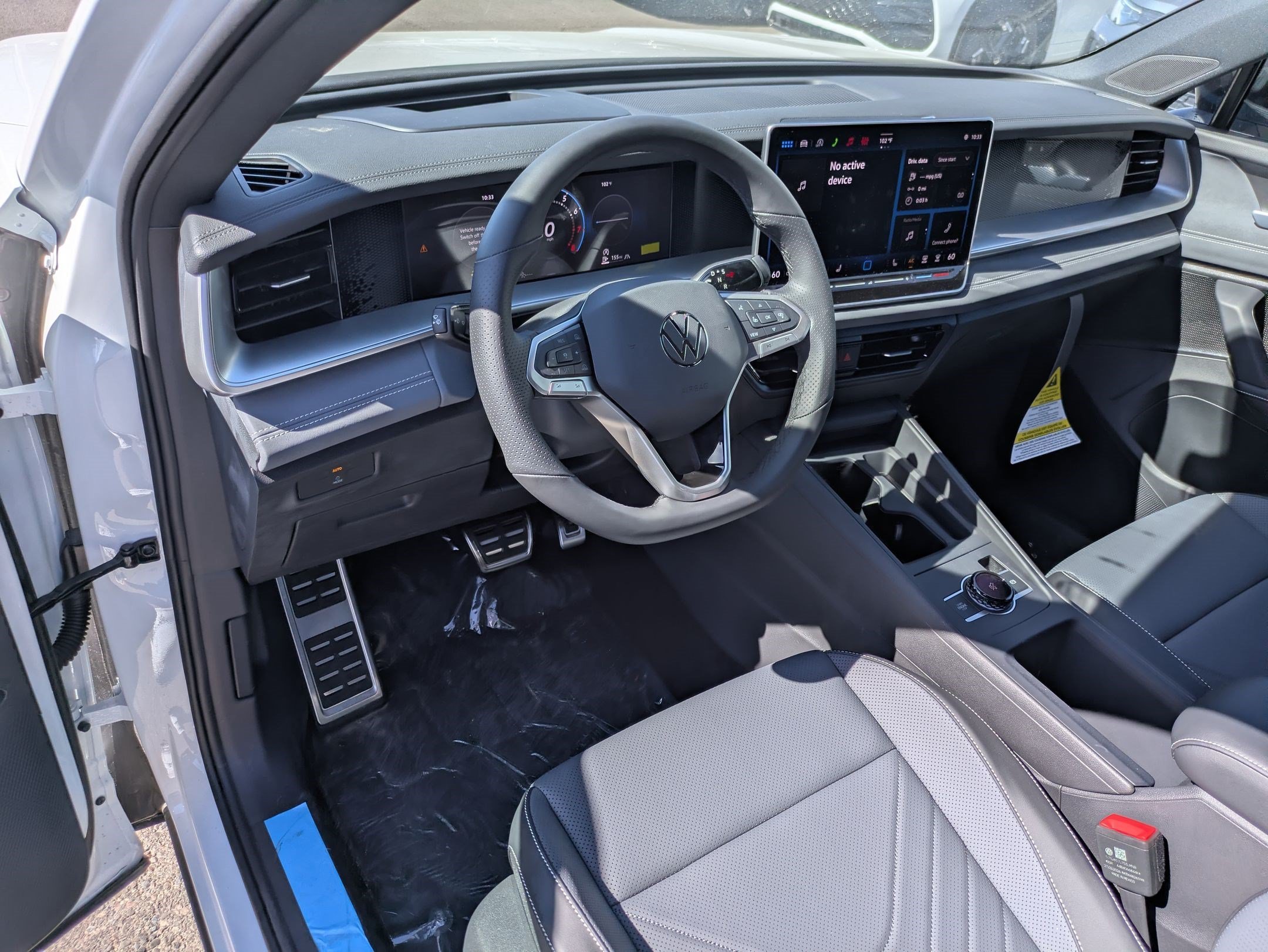 2026 Volkswagen Tiguan SE R-LINE BLACK - Photo 10