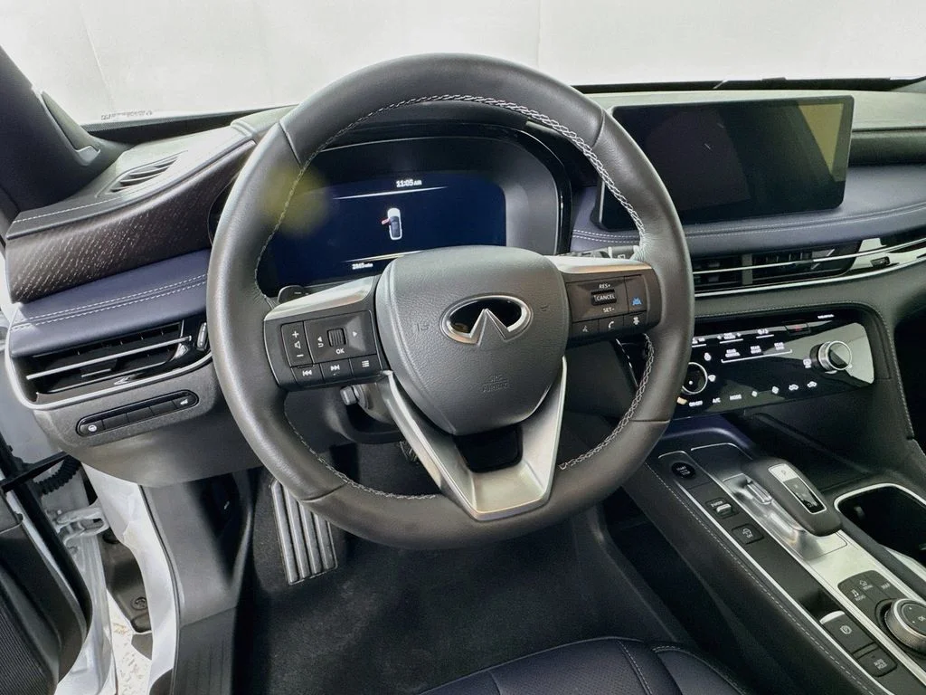 Certified Used 2026 White / Black INFINITI SPORT image 14