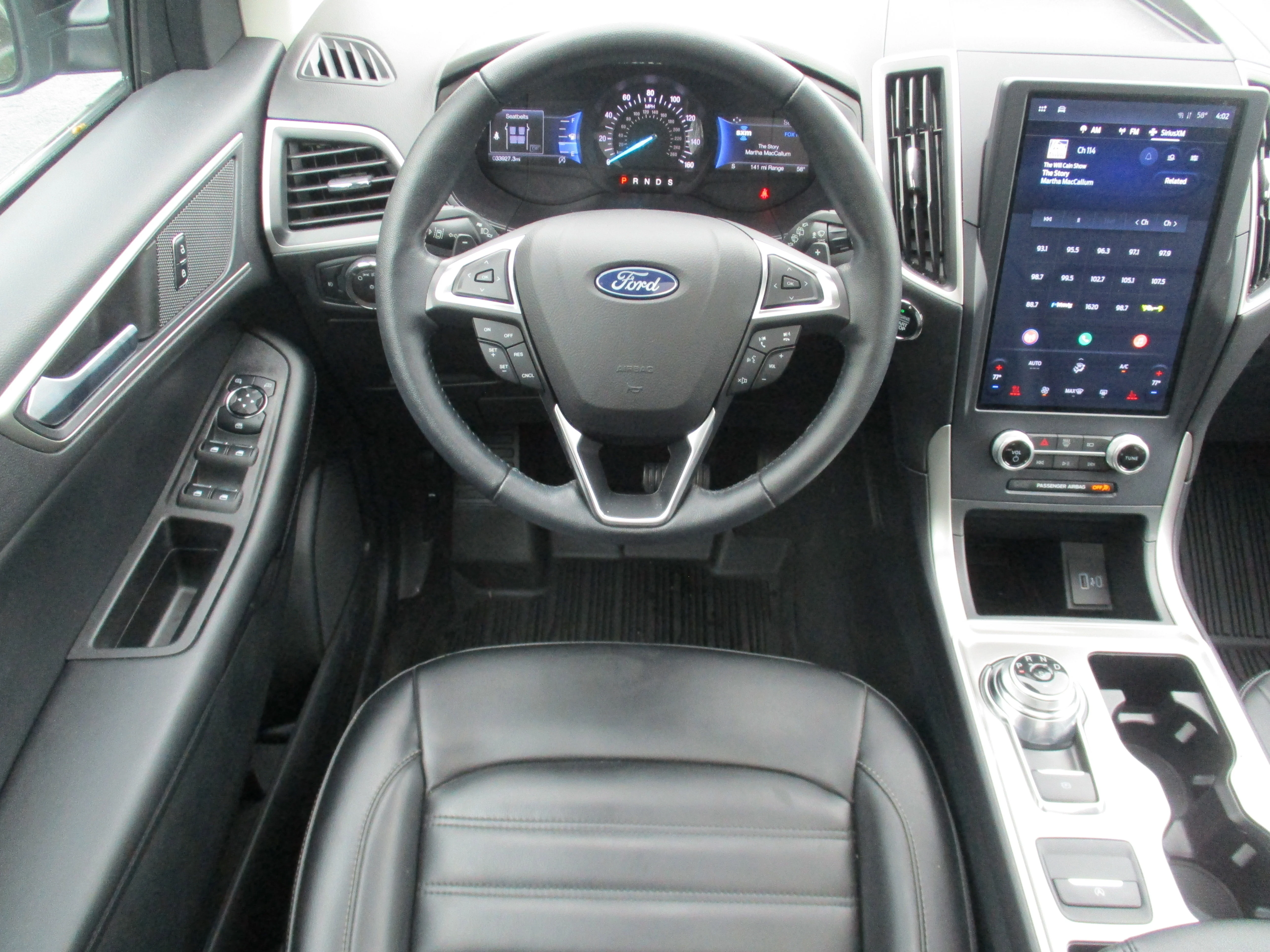 Used 2023 Agate Black Metallic Ford SEL image 7