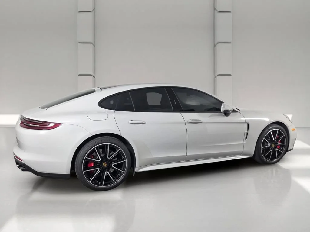 Used 2020 Chalk Porsche Turbo image 5
