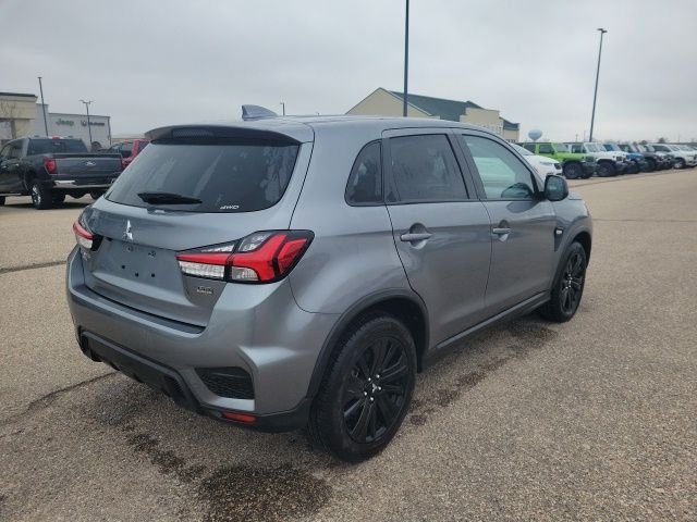 2025 Mitsubishi Outlander Sport LE - Photo 19